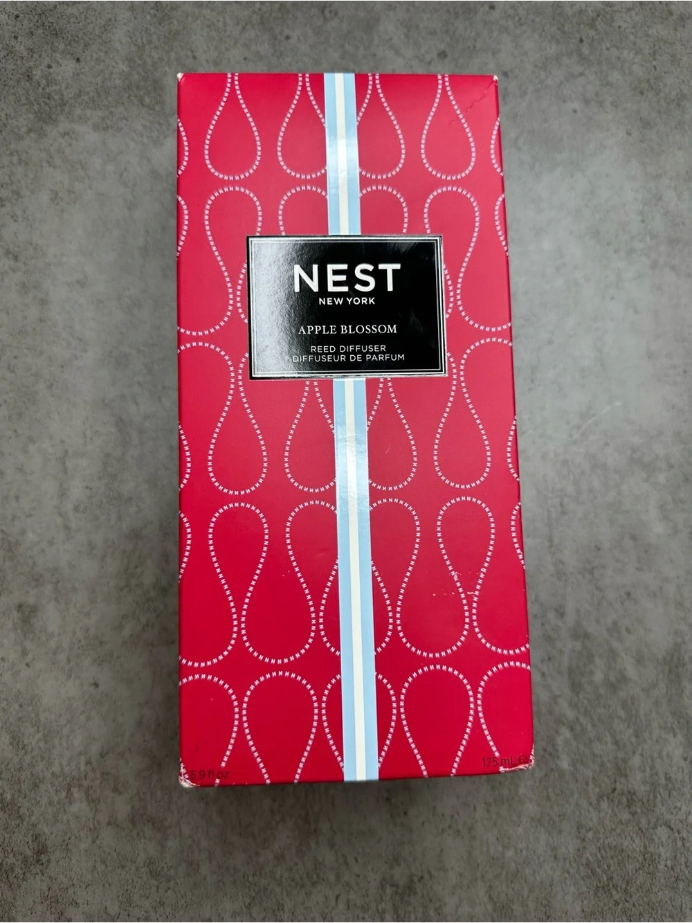 NEST New York Apple Blossom Reed Diffuser 5.9 oz / 175 mL